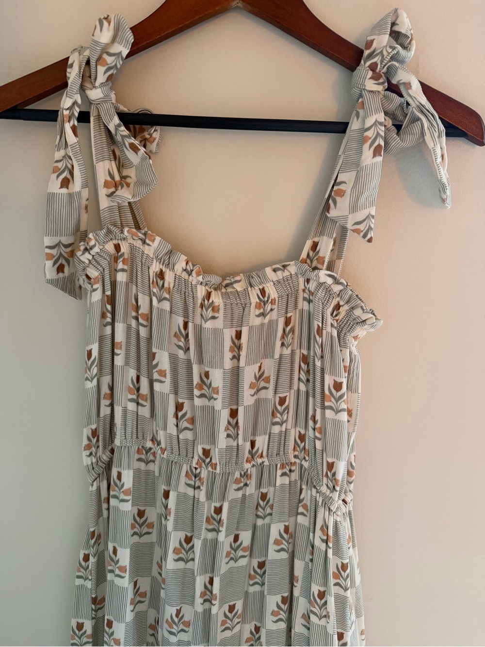 Rylee + Cru Cream Floral Tie-Shoulder Maxi Dress - Picture 3 of 3